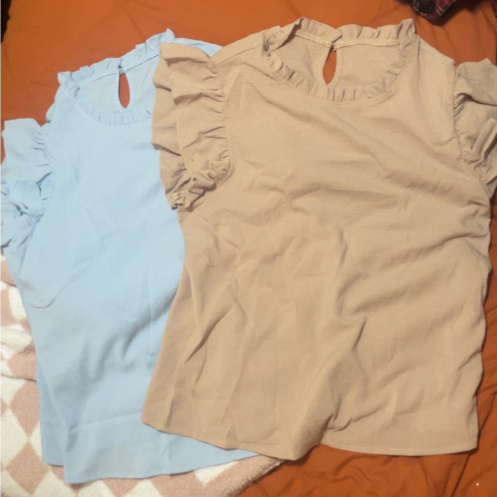 SHEIN Cream Ruffled Sleeveless Blouse
